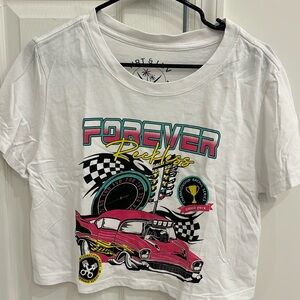Graphic cropped t-shirt. Size small. Barely worn